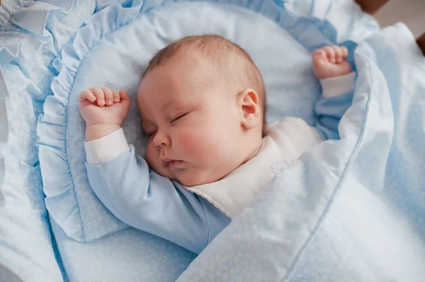 Alt= bayi gelisah saat tidur