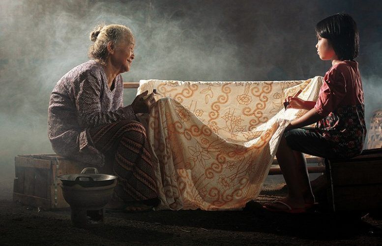 alt= hari batik nasional