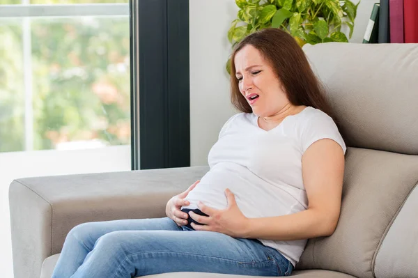 alt= sembelit pada ibu hamil